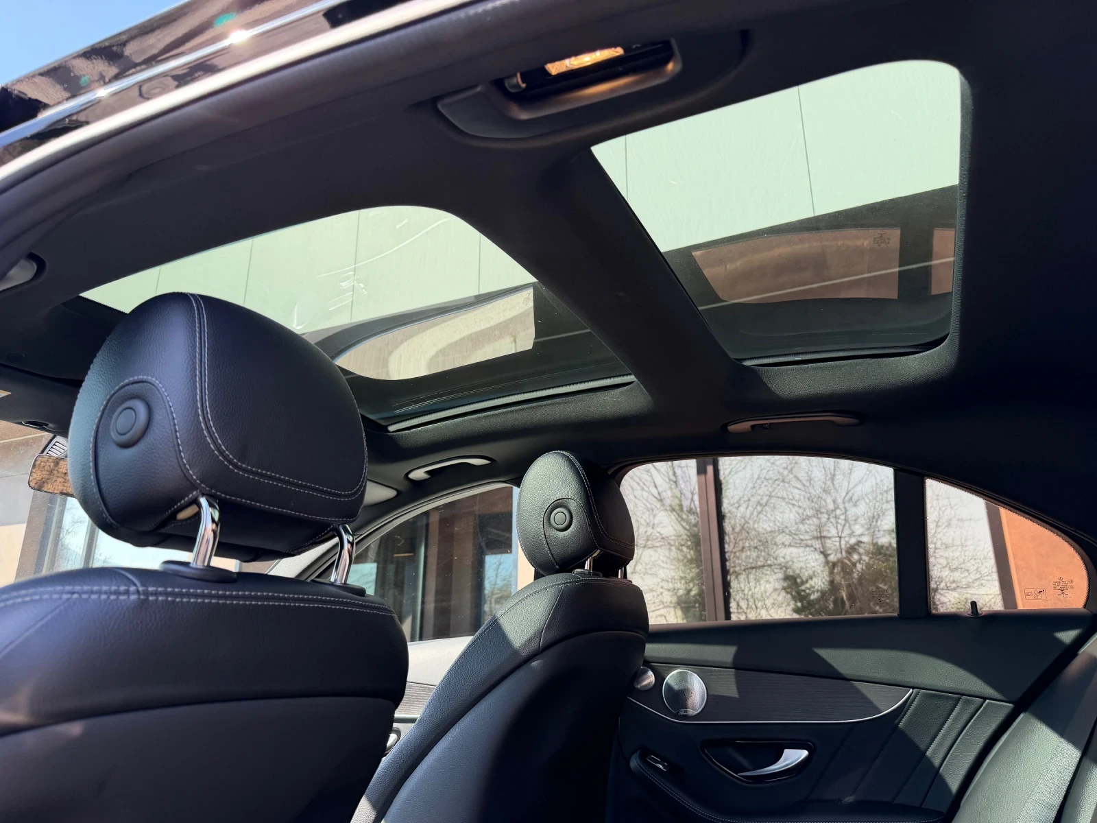 Mercedes-Benz C 300 4 Matic, AMG пакет, Burmester, технотест, снимка 15 - Автомобили и джипове - 53542696