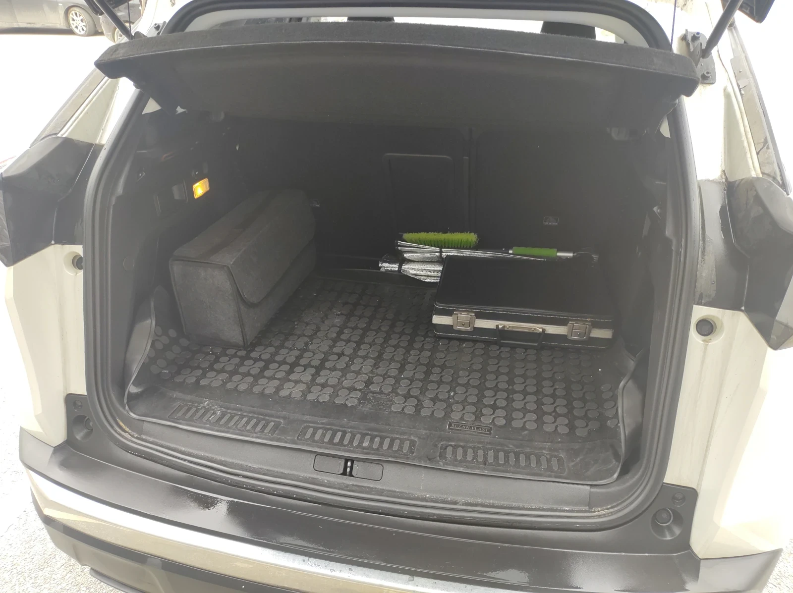 Peugeot 3008 1.6 BlueHDI | Mobile.bg � ����������� 8