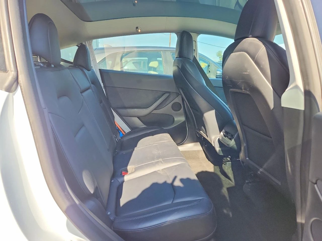 Tesla Model Y, снимка 9 - Автомобили и джипове - 54615868