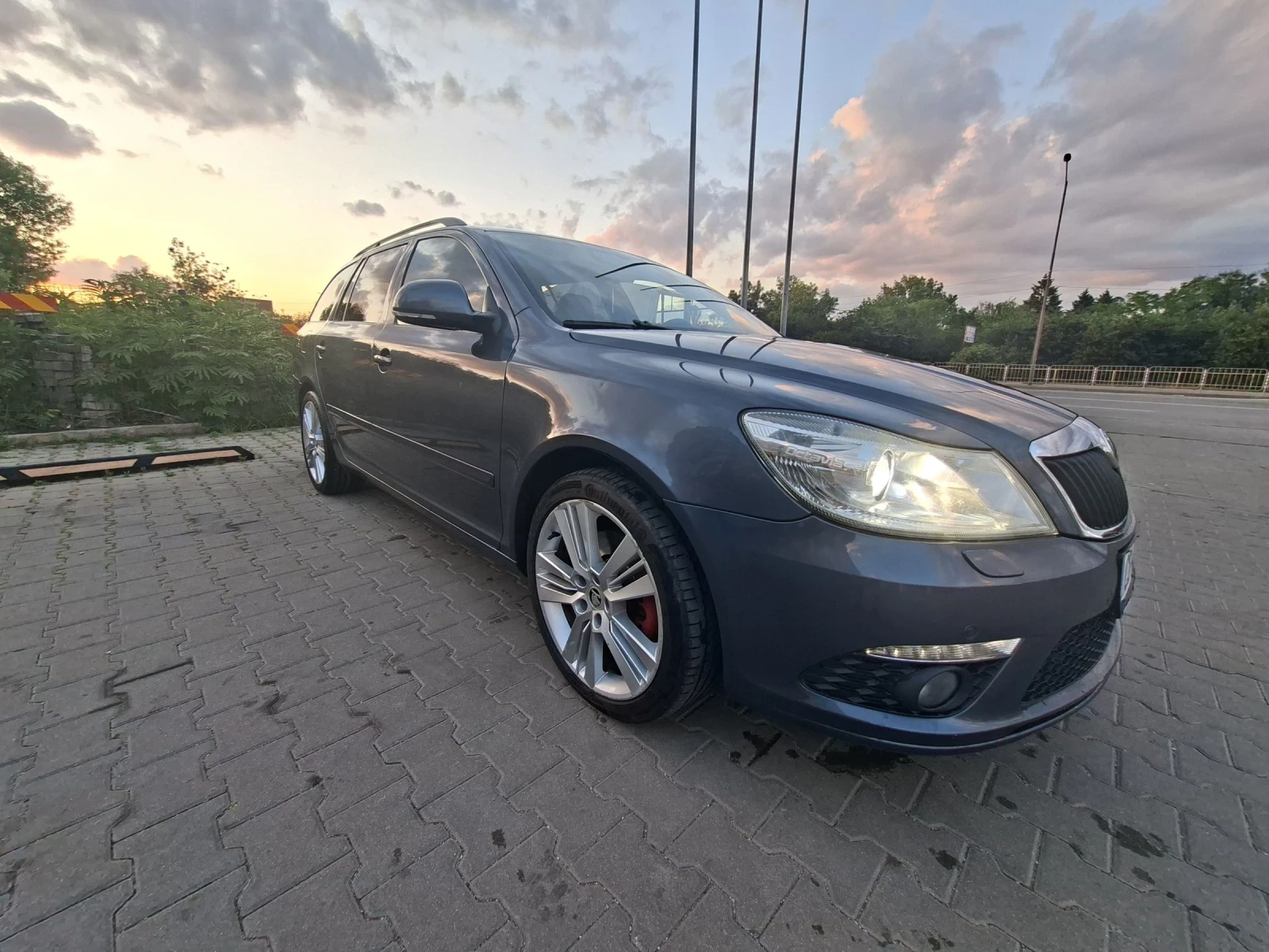 Skoda Octavia 2.0 TDI VRS 170hp, снимка 8 - Автомобили и джипове - 54812086