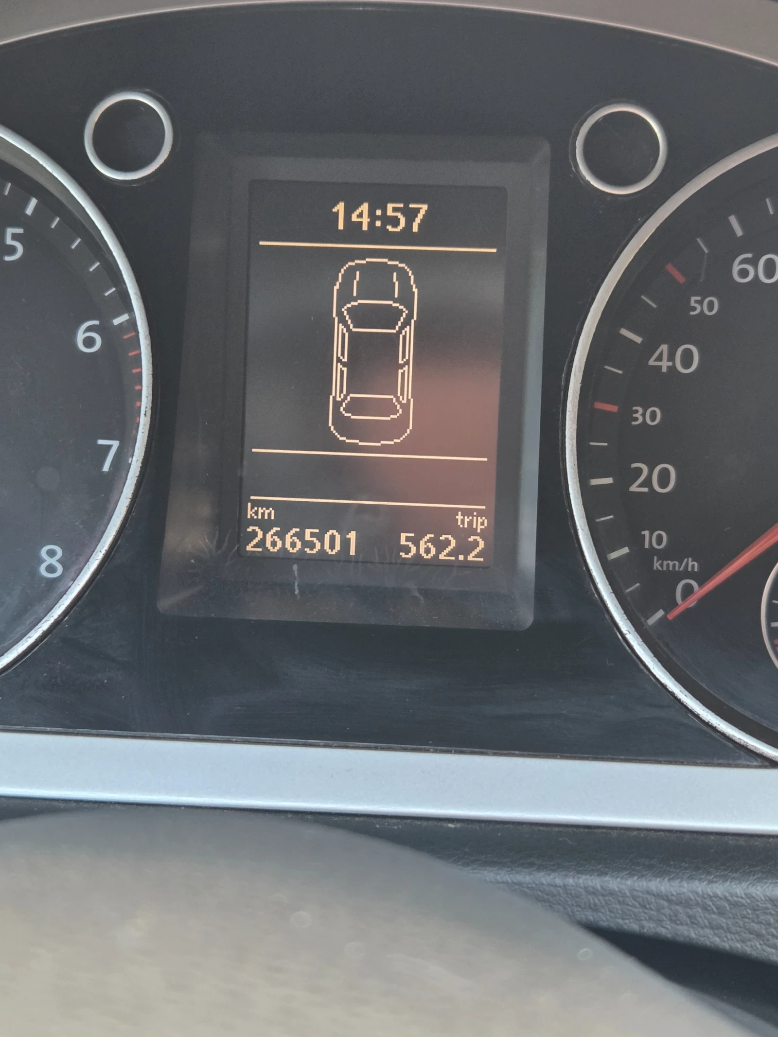 VW CC, снимка 8 - Автомобили и джипове - 54977377