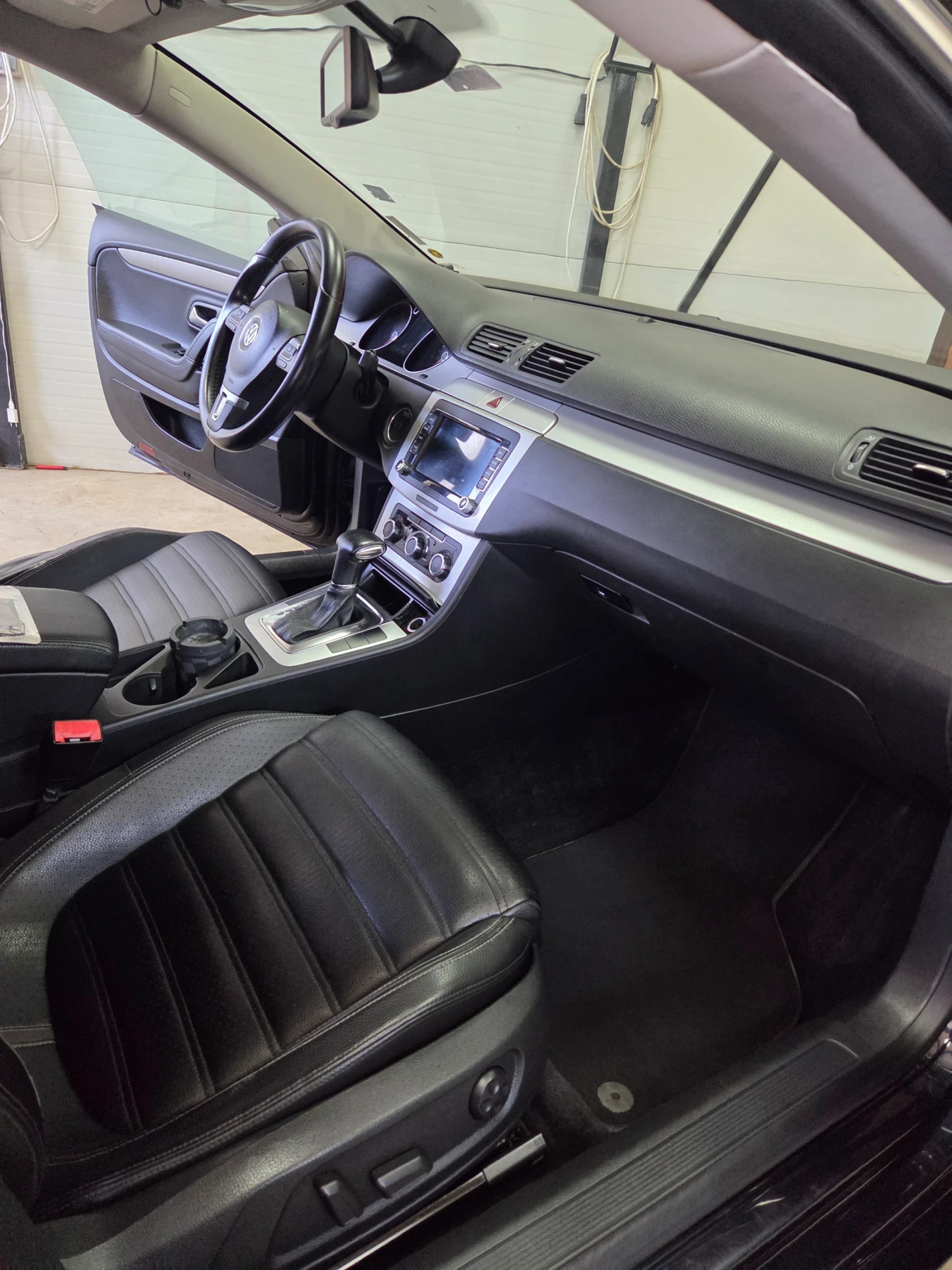 VW CC, снимка 11 - Автомобили и джипове - 54977377