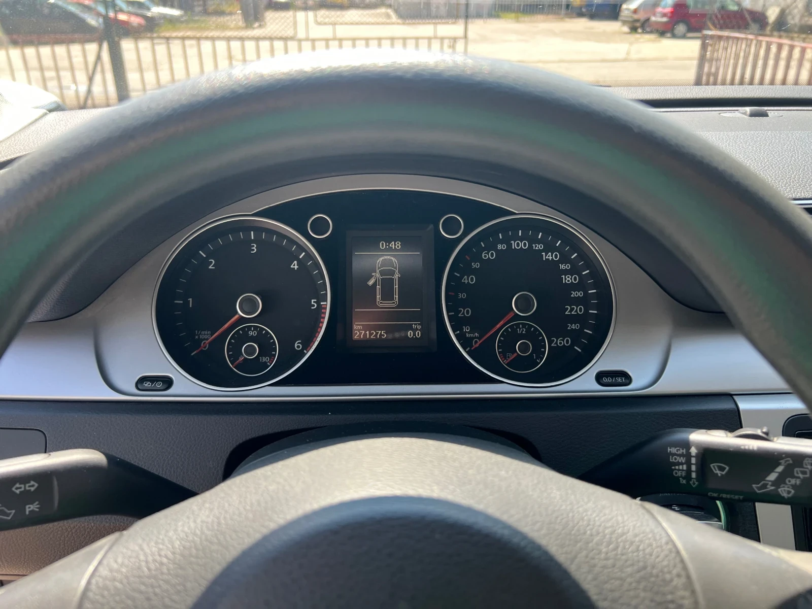 VW Passat 1.6TDI 105kc., снимка 7 - Автомобили и джипове - 55258482