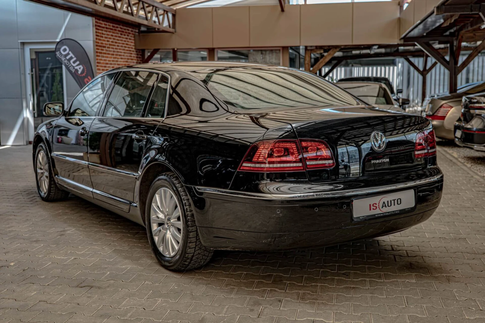 VW Phaeton 3.0TDI/4Motion/Long/Lift/PDC/Подгрев/Шибедах, снимка 5 - Автомобили и джипове - 55317974