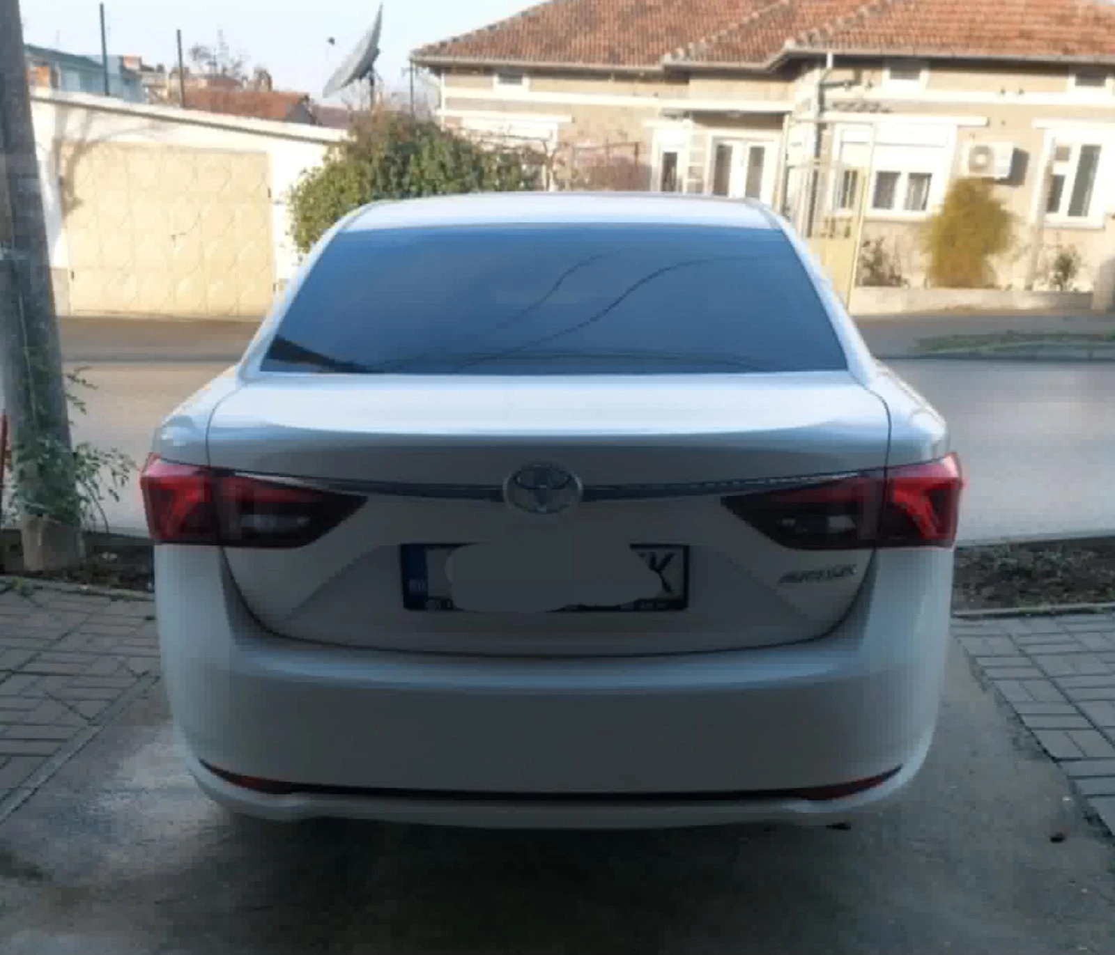 Toyota Avensis, снимка 4 - Автомобили и джипове - 55416823