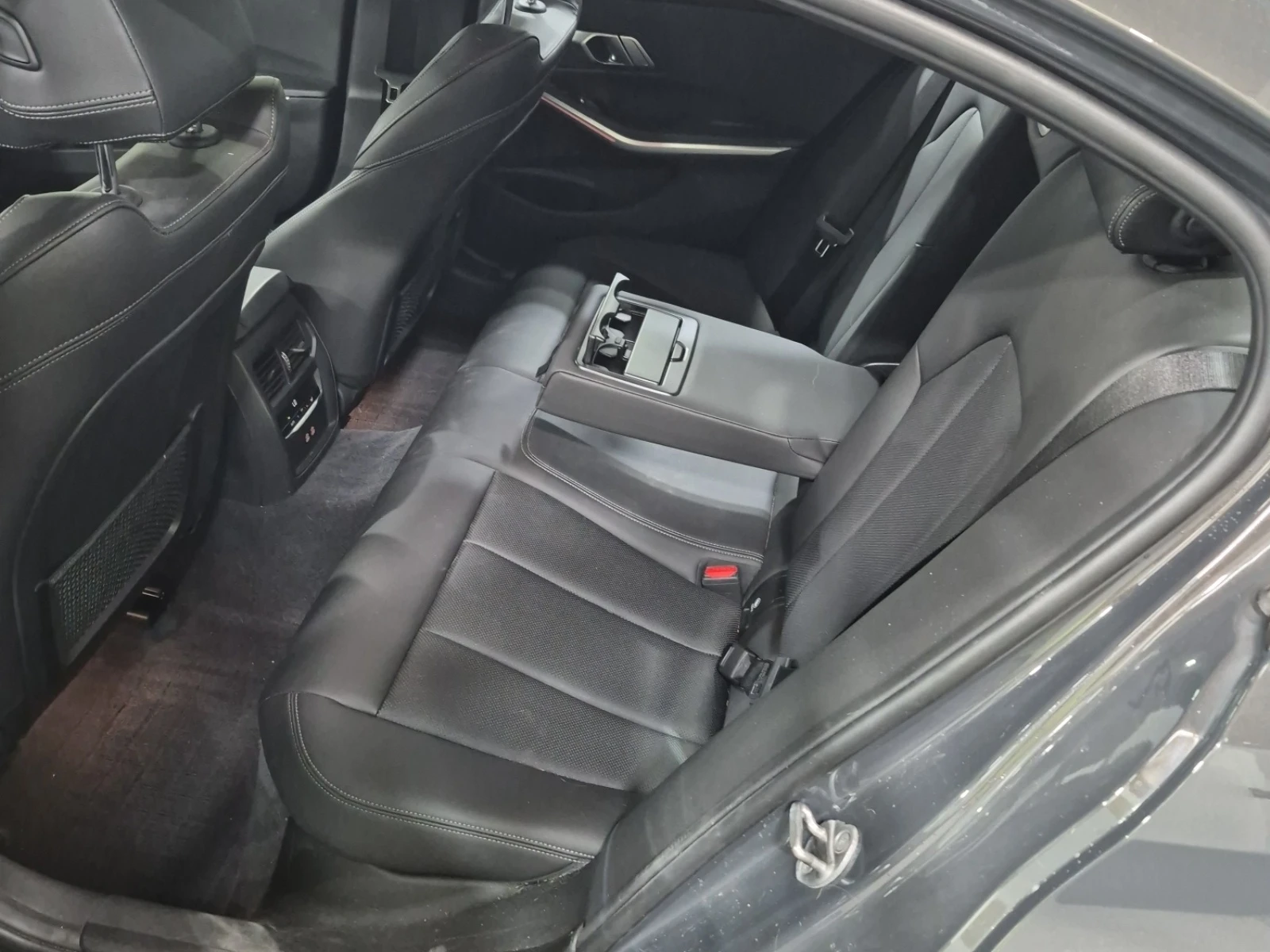 BMW 330 I * XDRIVE * M SPORT * 2022 * ПАНОРАМА  * CARFAX *, снимка 8 - Автомобили и джипове - 55473318