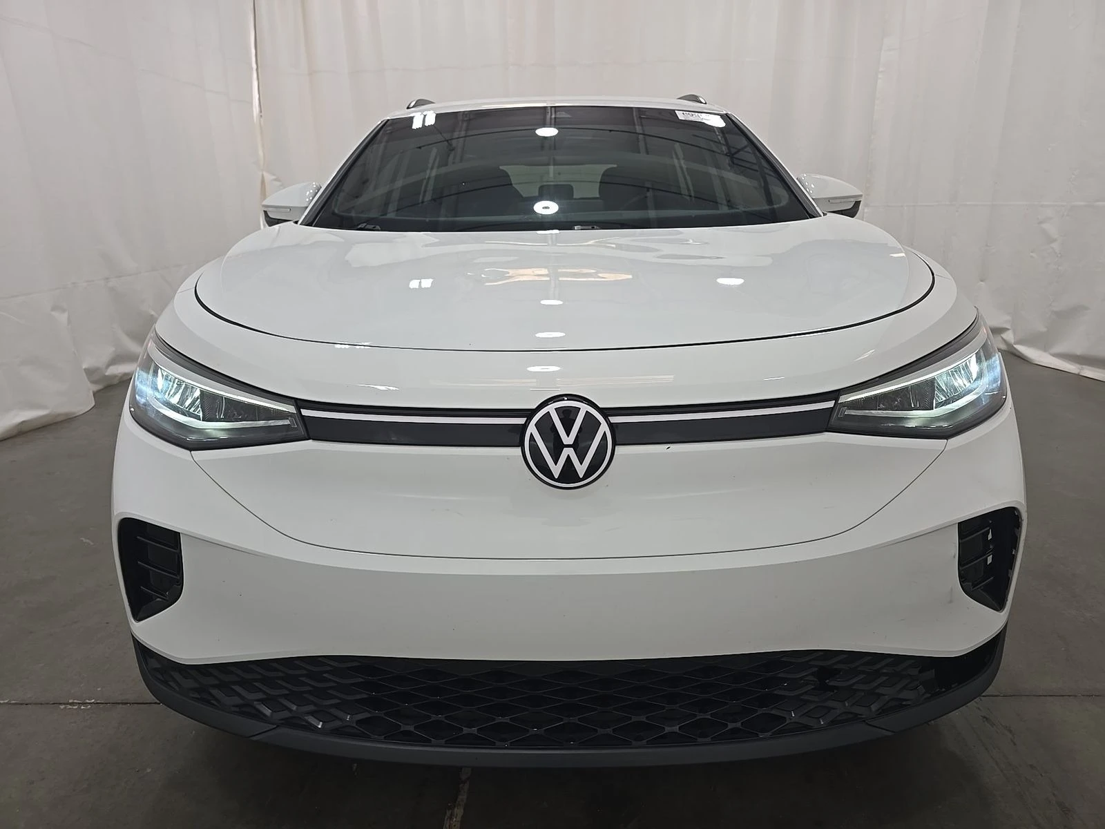 VW ID.4 Pro, снимка 2 - Автомобили и джипове - 55572029