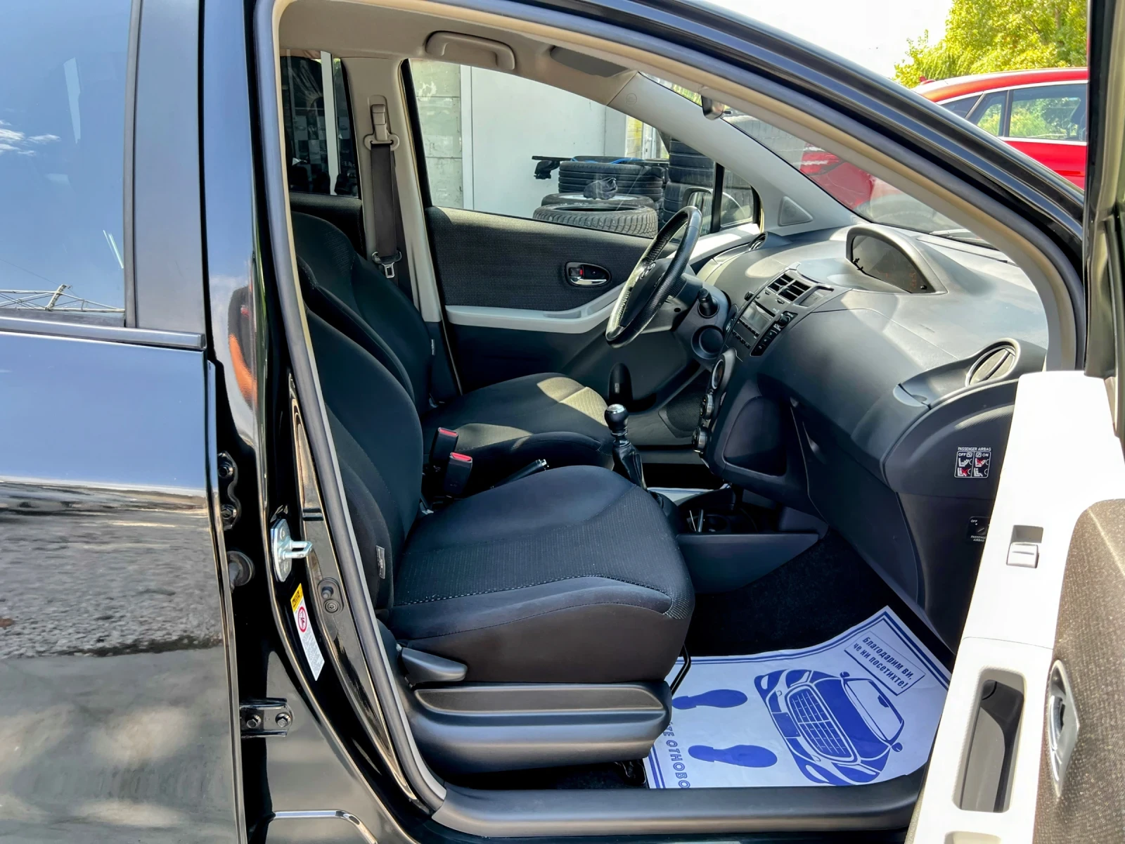 Toyota Yaris 1.8 TS 6-SPEED 133PS. SWISS, снимка 12 - Автомобили и джипове - 55887959