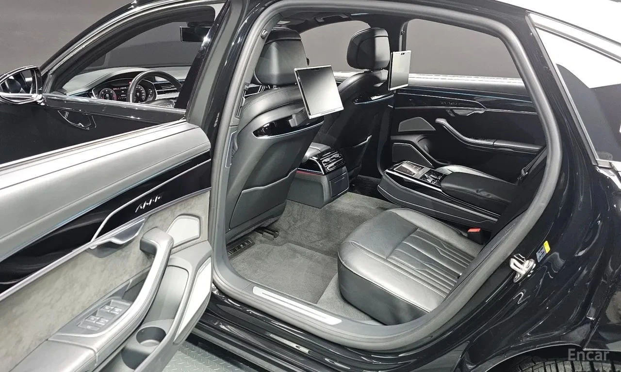Audi A8  50 TDI Quattro LWB /ОБДУХВАНЕ/ПАНОРАМА/ДИСТРОНИК, снимка 12 - Автомобили и джипове - 55923545