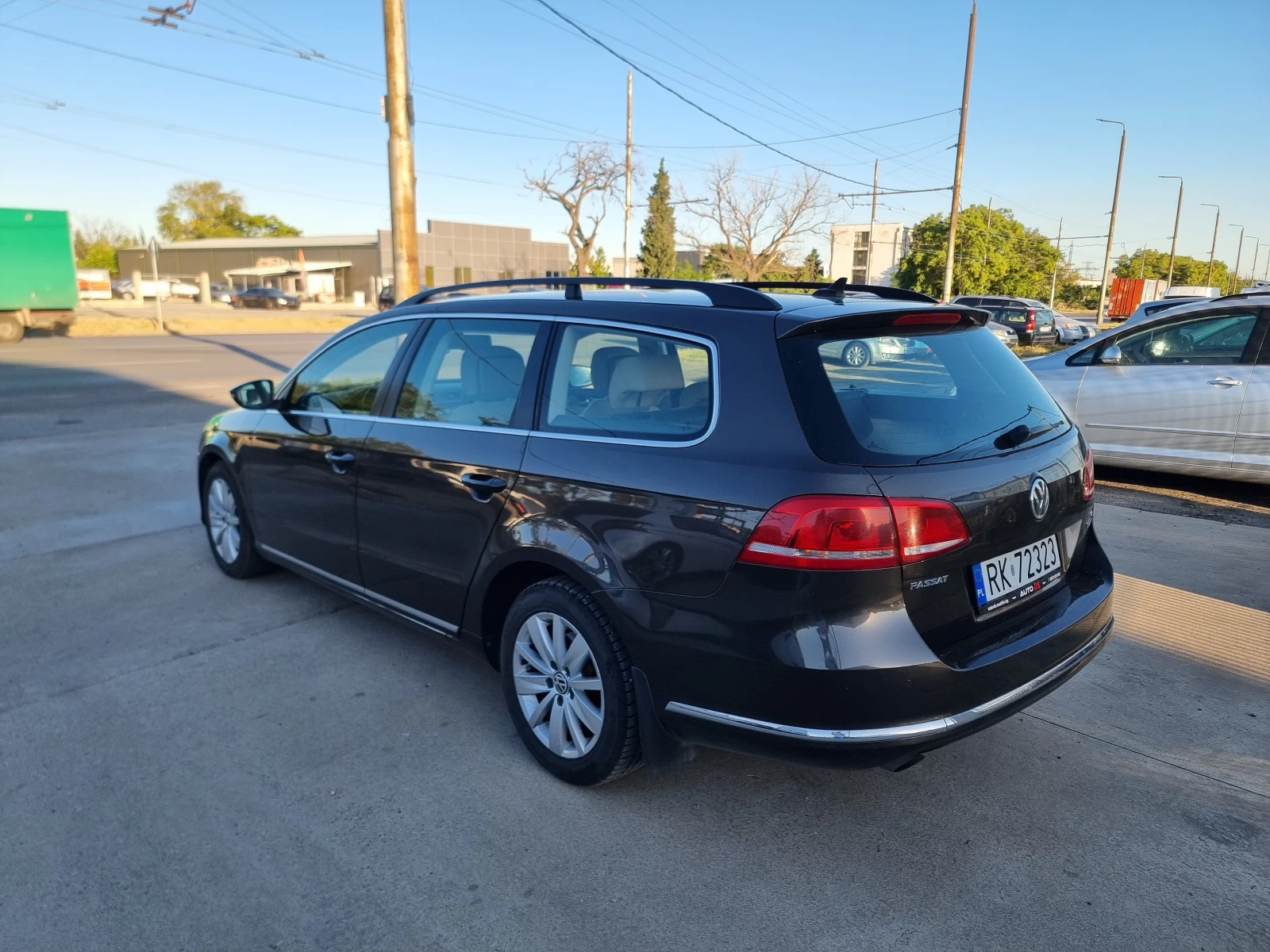 VW Passat 1.6d-Navi-Keyless-Euro5B-170.000km-6sk, снимка 7 - Автомобили и джипове - 56010302