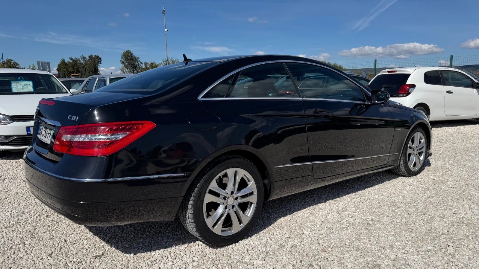 Mercedes-Benz E 250 CDI БАРТЕР ЛИЗИНГ АВТОМАТИК, снимка 4 - Автомобили и джипове - 56315318
