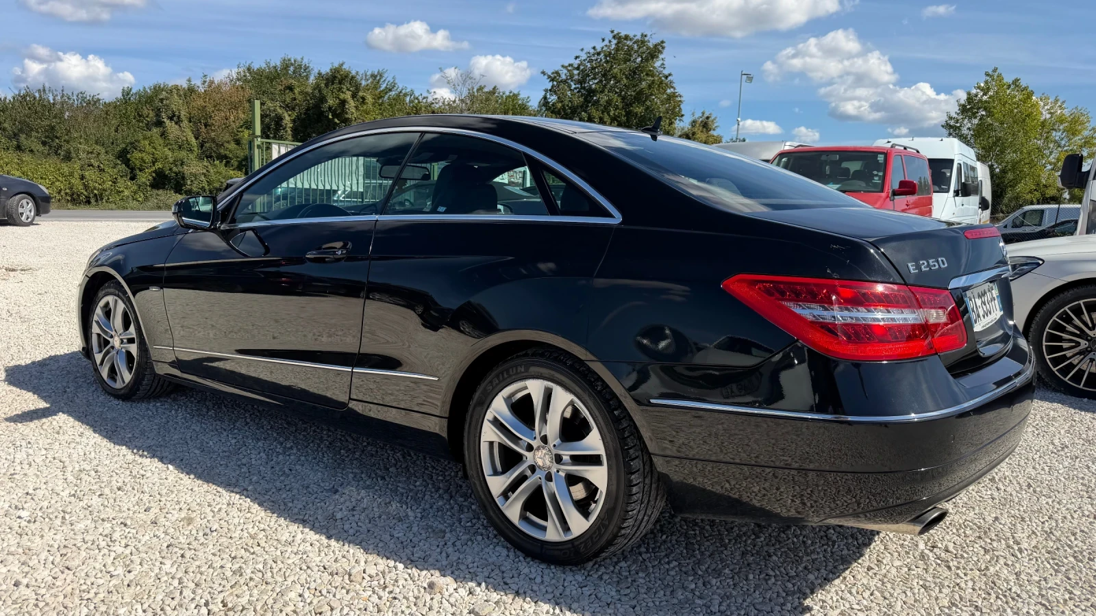 Mercedes-Benz E 250 CDI БАРТЕР ЛИЗИНГ АВТОМАТИК, снимка 6 - Автомобили и джипове - 56315318