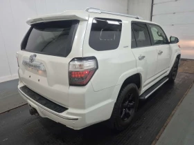 Toyota 4runner * 4WD * 2 КЛЮЧА* ПАНО* ПОДГРЕВ* KEYLESS* , снимка 9