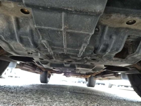 Toyota 4runner * 4WD * 2 КЛЮЧА* ПАНО* ПОДГРЕВ* KEYLESS* , снимка 12