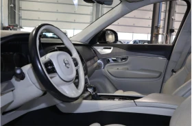 Volvo Xc90 T6* INSCRIPTINO* BOWER* WILKINS* ХЕДЪП* ОБДУХВАНЕ* - 21111 € / 41289.53 лв. - 64699845 6