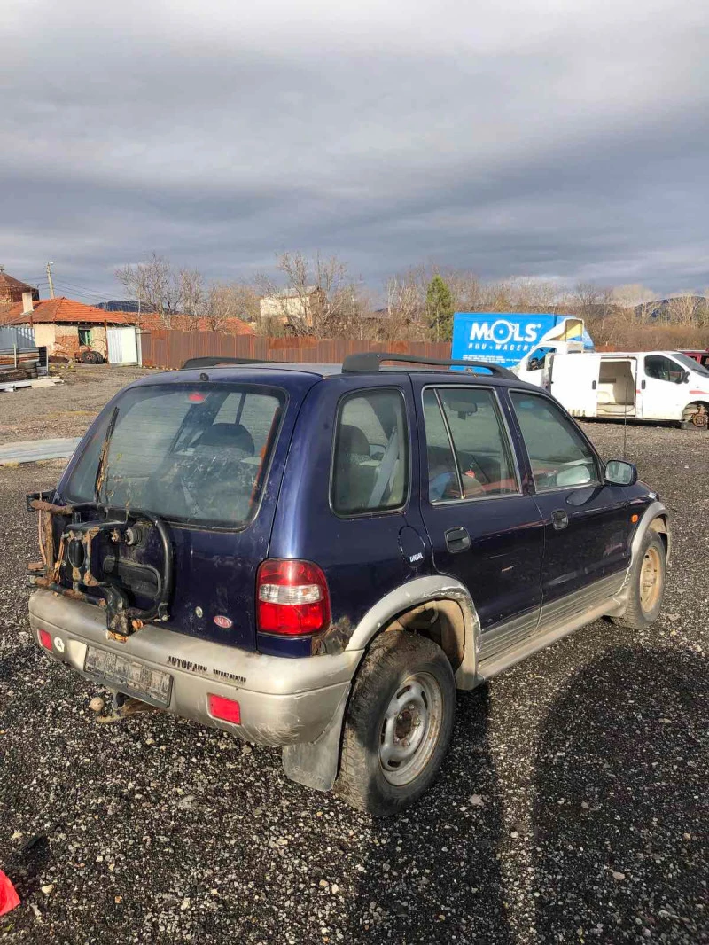 Kia Sportage 2.0tdi/на части , снимка 3 - Автомобили и джипове - 38763719