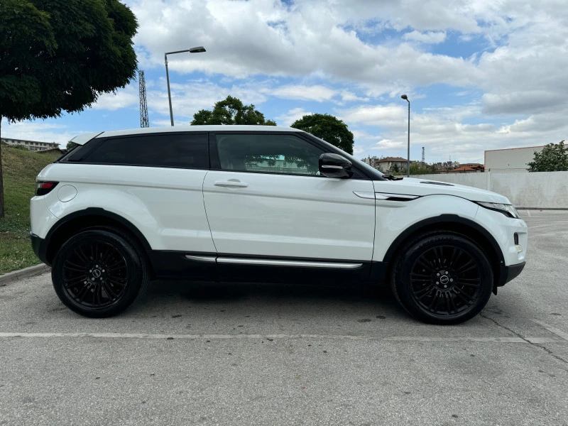 Land Rover Range Rover Evoque 2.2 TD4 AWD, снимка 5 - Автомобили и джипове - 49501506