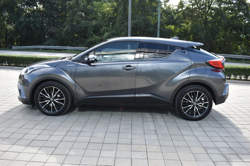 Toyota C-HR 1.8 HYBRID= LOUNGE= EURO6B= FULL= TOP UNIKAT!!!, снимка 6 - Автомобили и джипове - 47274413