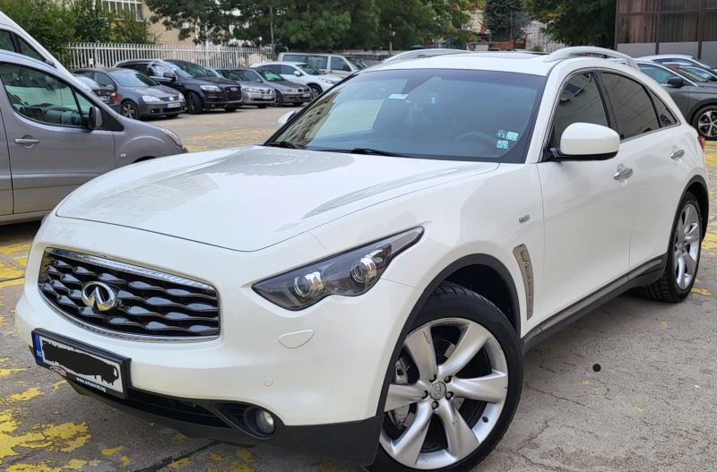 Infiniti Fx 30 s, снимка 1 - Автомобили и джипове - 47382119