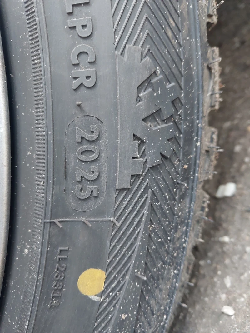 Ford Kuga 2.0D 4?4 ST 180k. Панорама, снимка 14 - Автомобили и джипове - 52683086