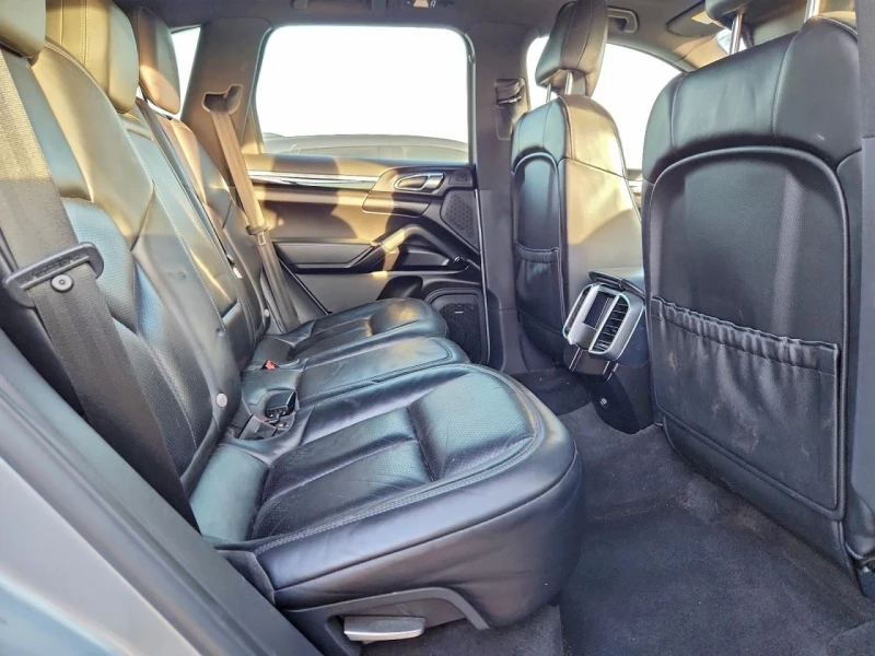 Porsche Cayenne, снимка 11 - Автомобили и джипове - 53058725