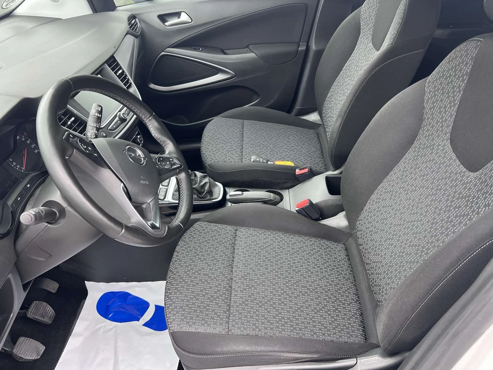 Opel Crossland X  - изображение 8