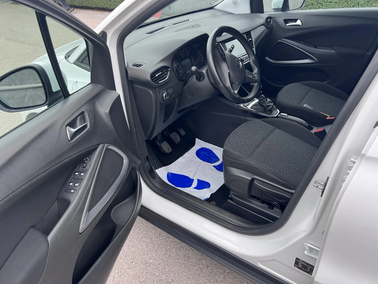 Opel Crossland X  - изображение 9