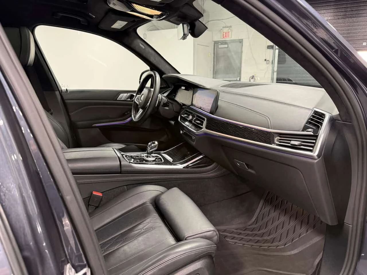 BMW X7 M50i  CARFAX | Mobile.bg � ����������� 15