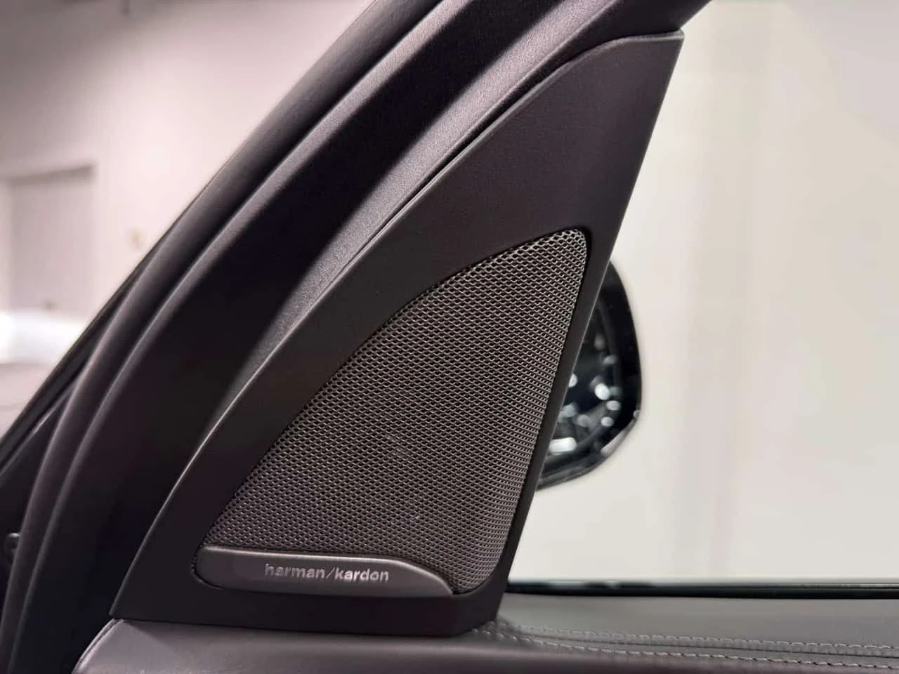 BMW X7 M50i  CARFAX | Mobile.bg � ����������� 16