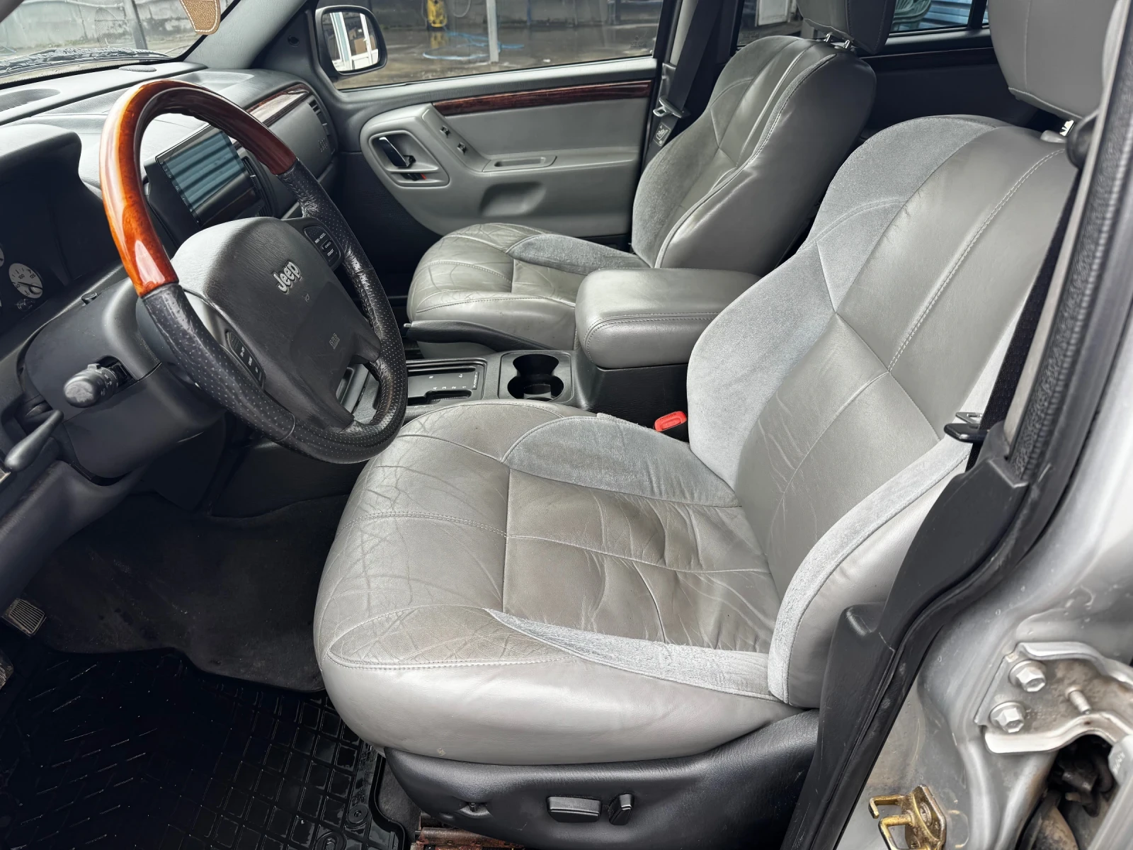 Jeep Grand cherokee OverLand, снимка 5 - Автомобили и джипове - 53946983