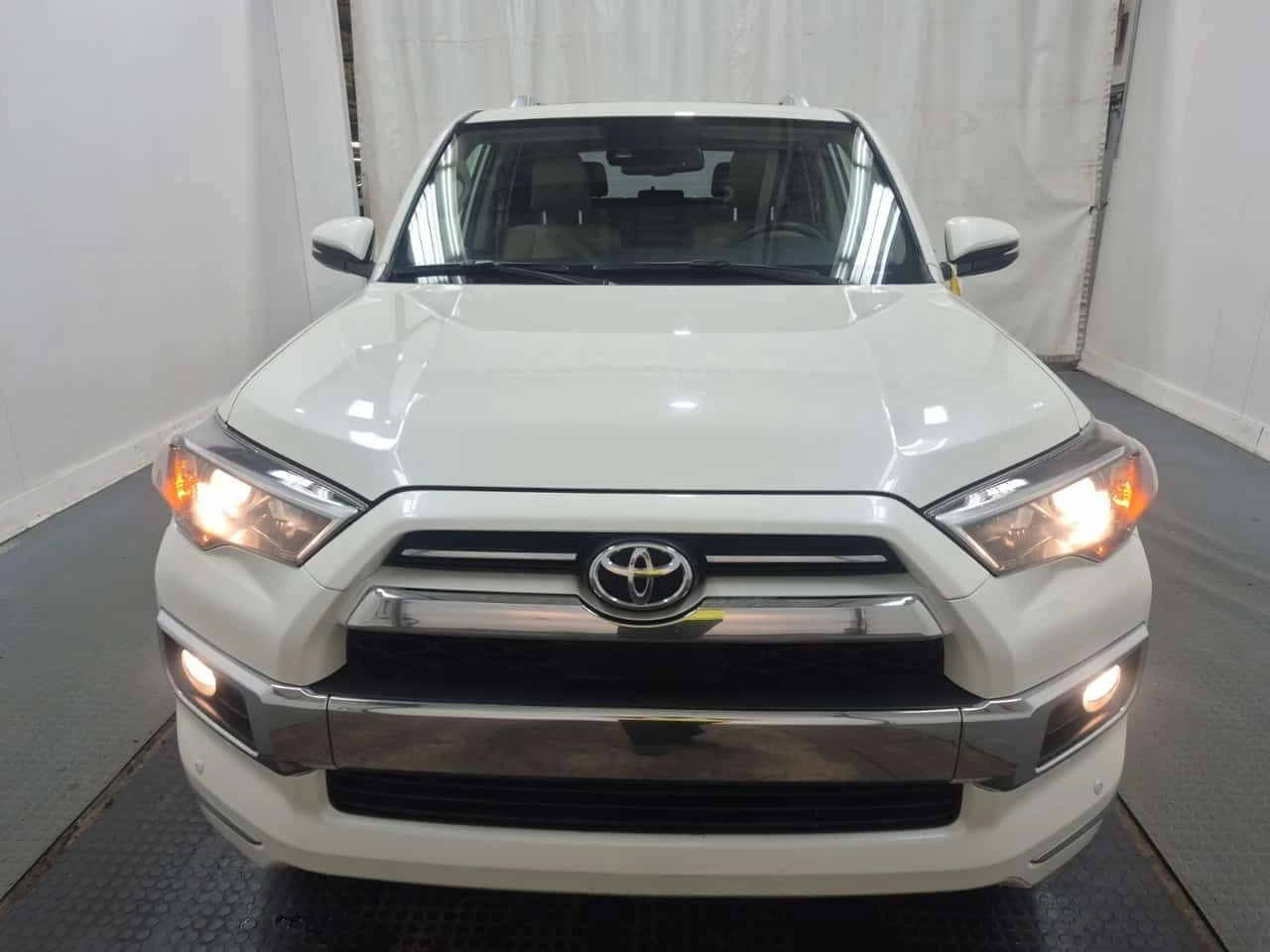Toyota 4runner * 4WD * 2 КЛЮЧА* ПАНО* ПОДГРЕВ* KEYLESS* , снимка 17 - Автомобили и джипове - 54001832