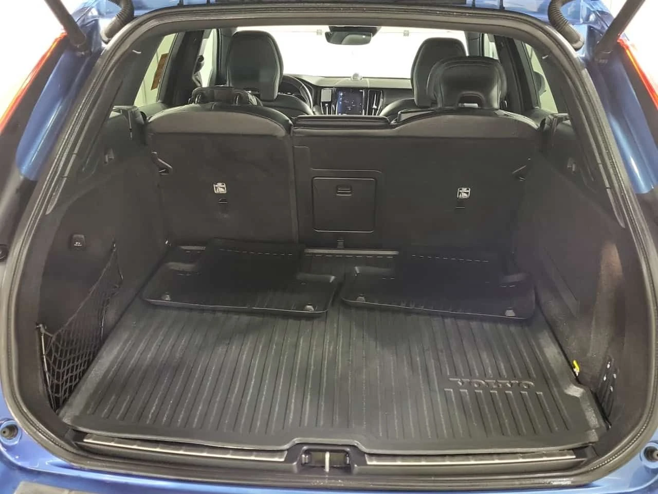 Volvo XC60 * R DESIGN * CARFAX * Без инциденти * , снимка 13 - Автомобили и джипове - 54121511