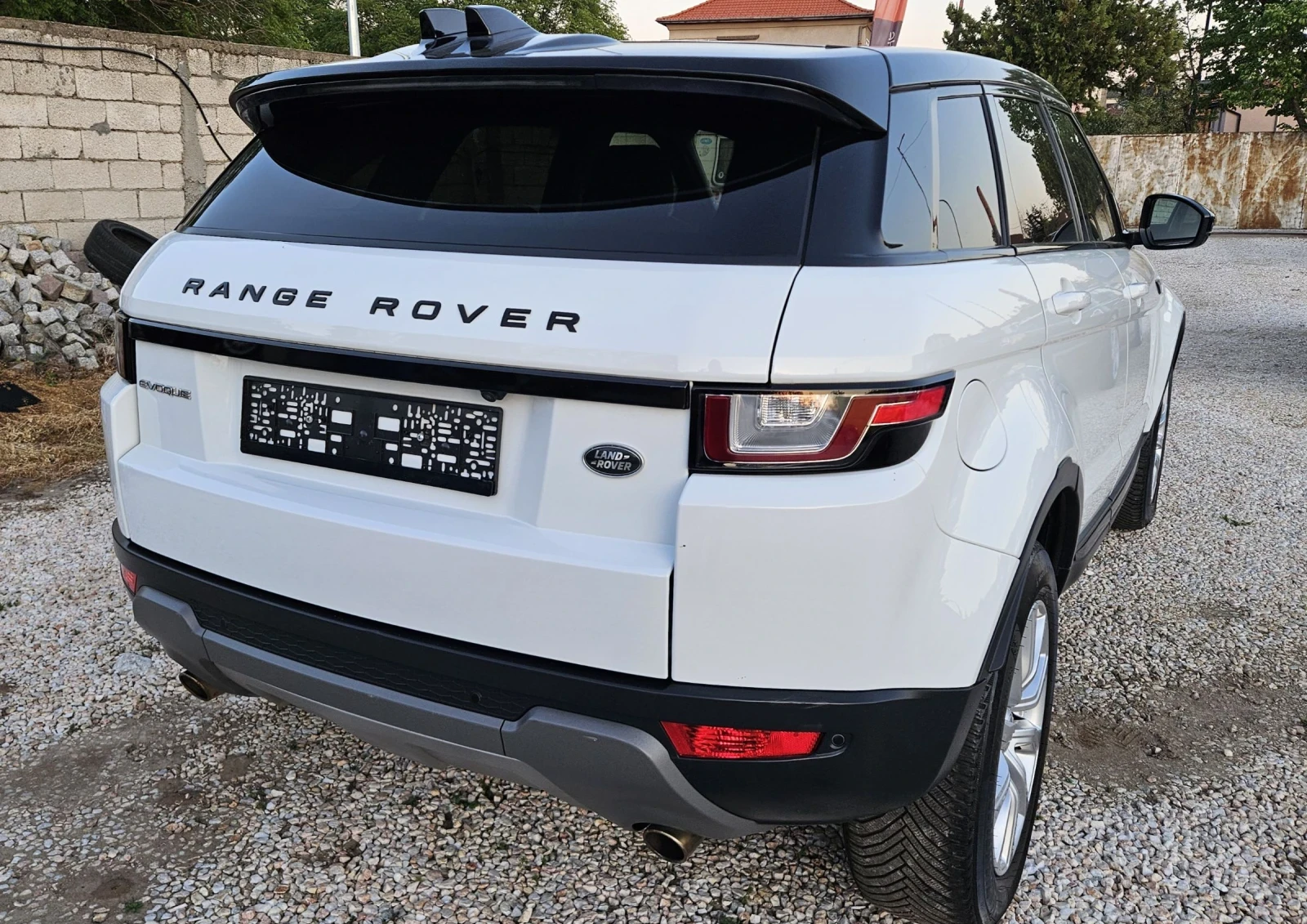Land Rover Range Rover Evoque 2.0 D ..PANORAMA , снимка 4 - Автомобили и джипове - 54325968