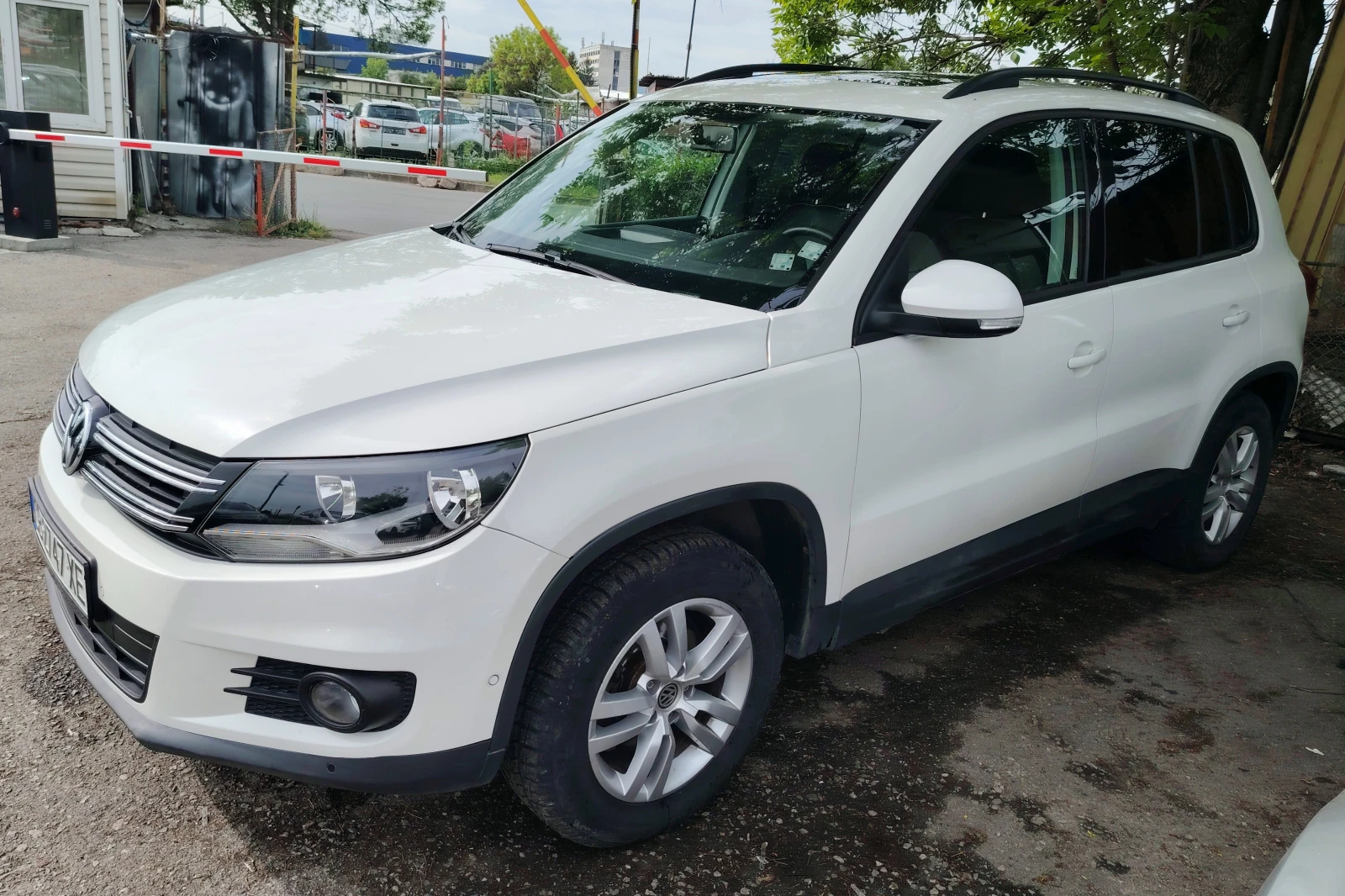 VW Tiguan PANORAMA, снимка 2 - Автомобили и джипове - 54482112