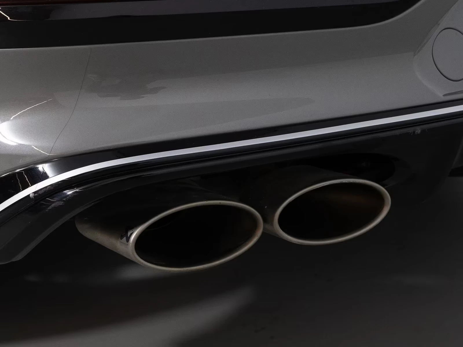 Bentley Bentayga V8 SPEED CARBON MULLINER TV NAIM, снимка 13 - Автомобили и джипове - 54945549