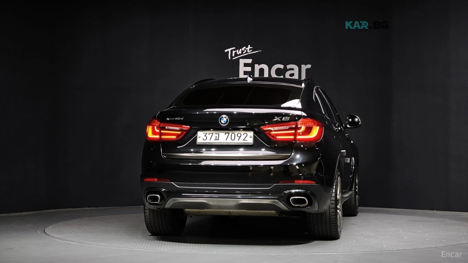 BMW X6 xDrive 40D* Кожа* Подгрев* Обдухв* Панорама* Нави*, снимка 4 - Автомобили и джипове - 55045170
