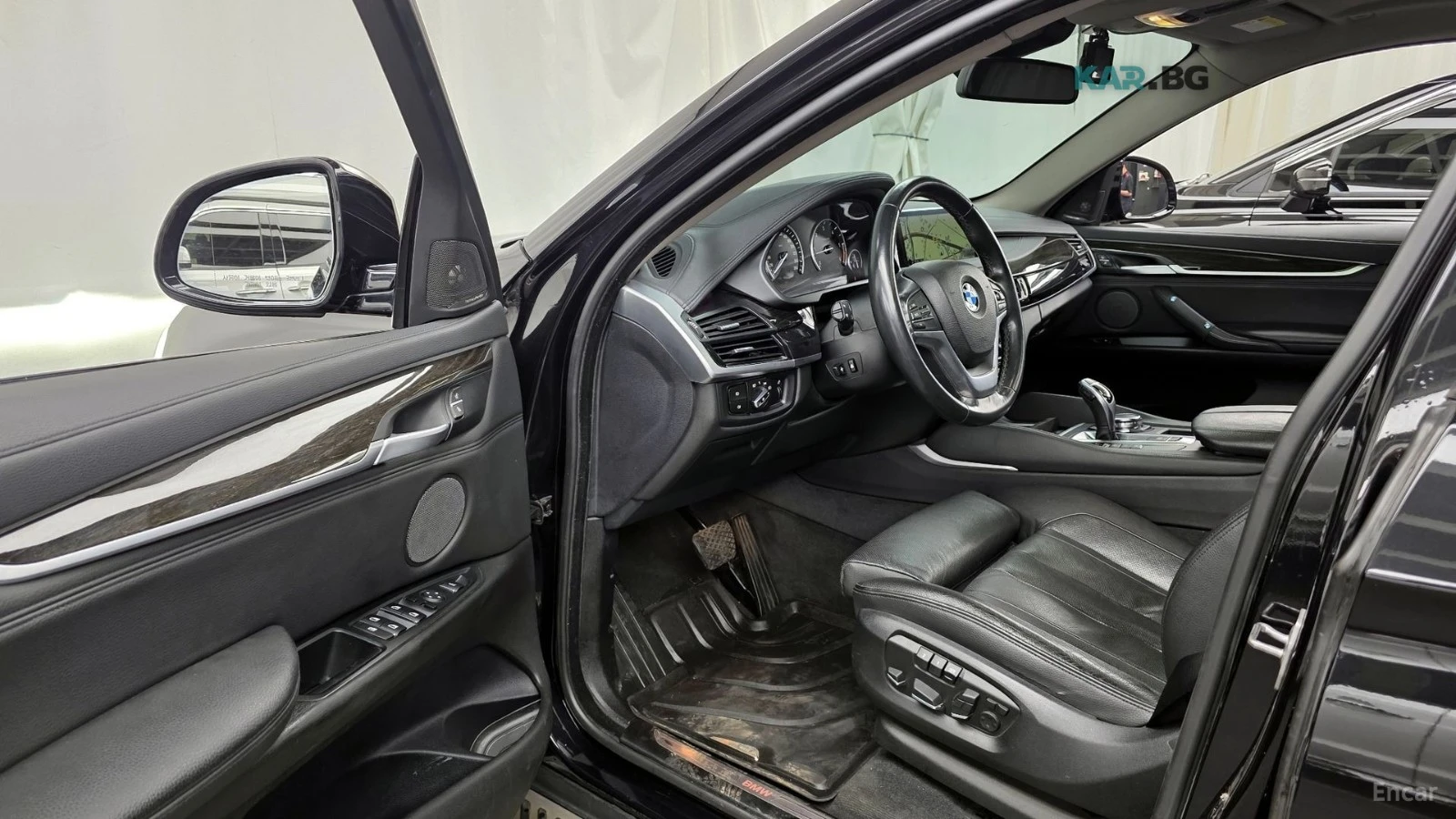 BMW X6 xDrive 40D* Кожа* Подгрев* Обдухв* Панорама* Нави*, снимка 10 - Автомобили и джипове - 55045170