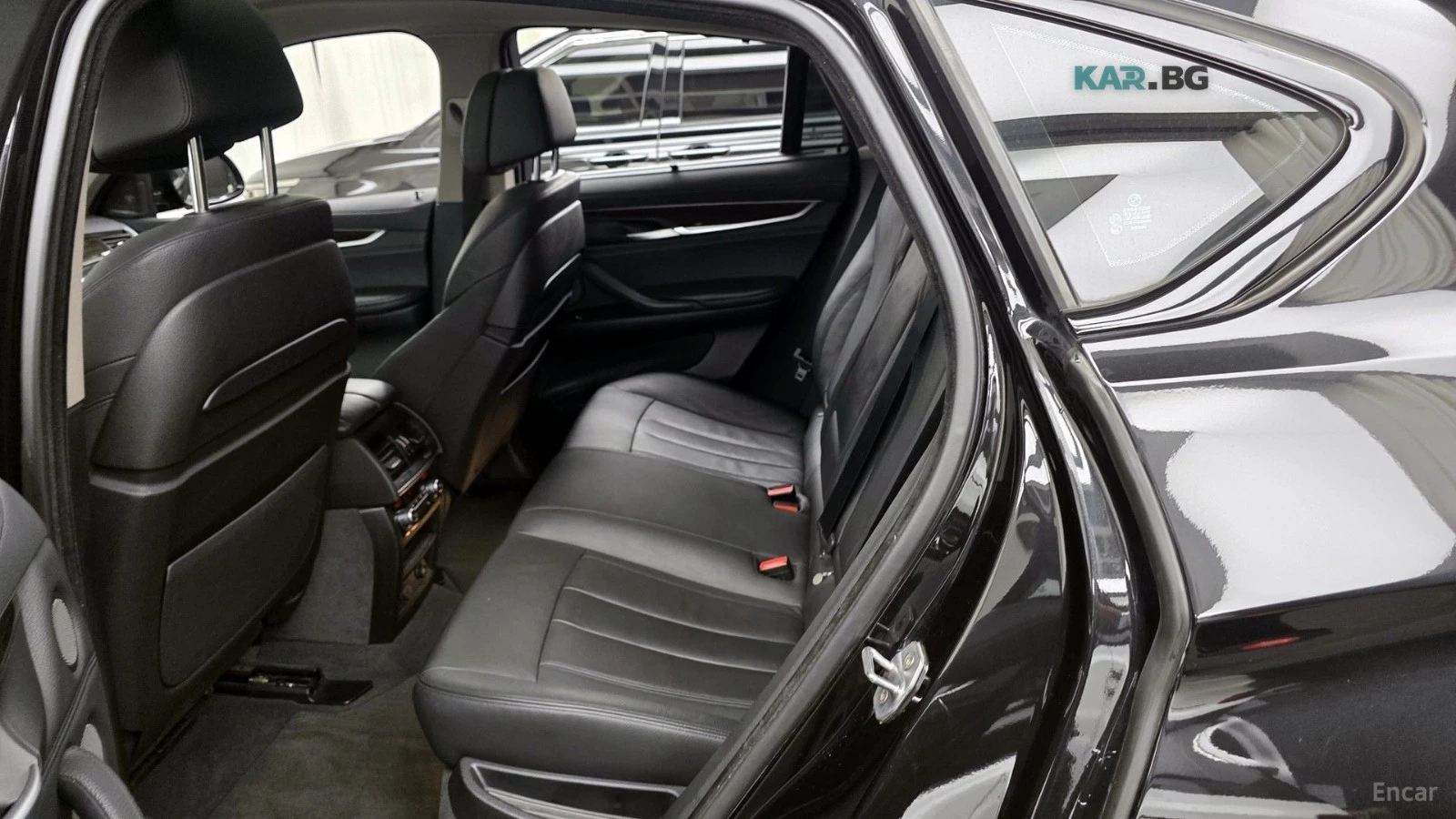 BMW X6 xDrive 40D* Кожа* Подгрев* Обдухв* Панорама* Нави*, снимка 11 - Автомобили и джипове - 55045170
