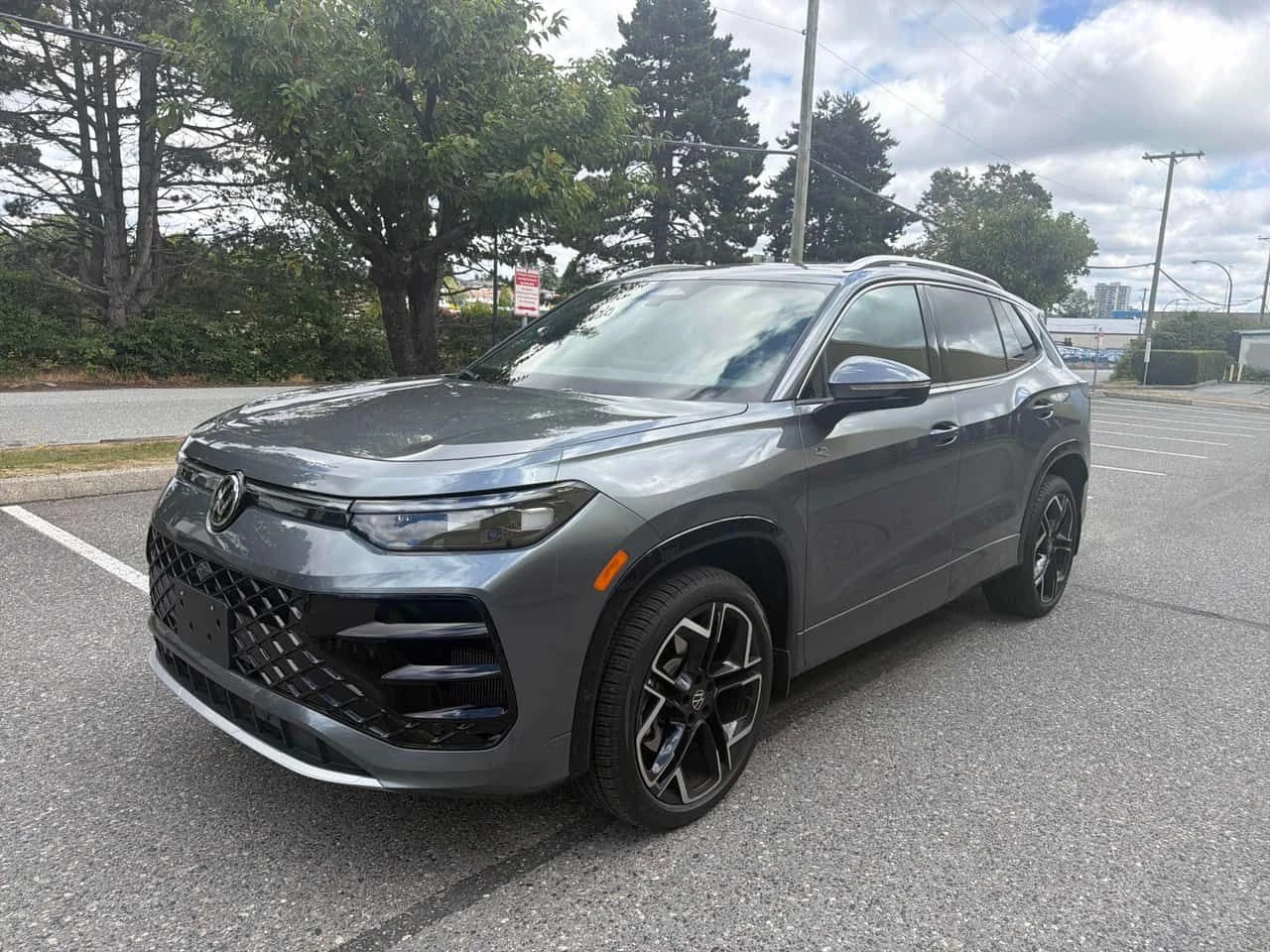 VW Tiguan * Highline Turbo R Line* АВТОКРЕДИТ* 