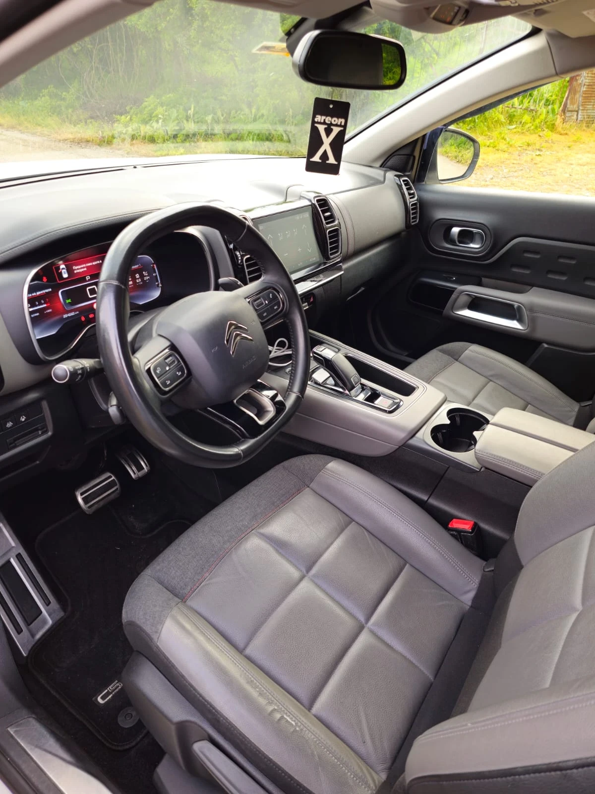Citroen C5 Aircross, снимка 8 - Автомобили и джипове - 55313412