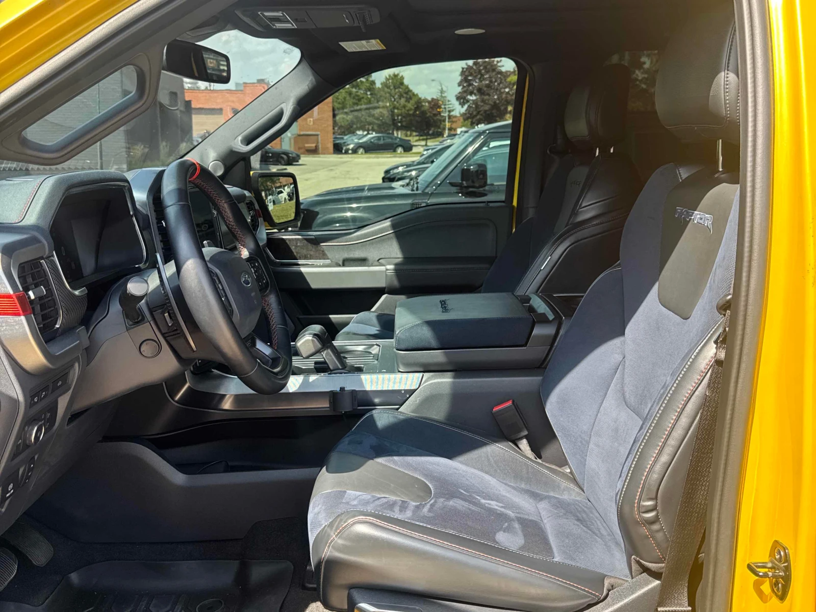 Ford F150 * Raptor * CARFAX * ОПЦИЯ ЗА ФИНАНСИРАНЕ, снимка 10 - Автомобили и джипове - 55827379