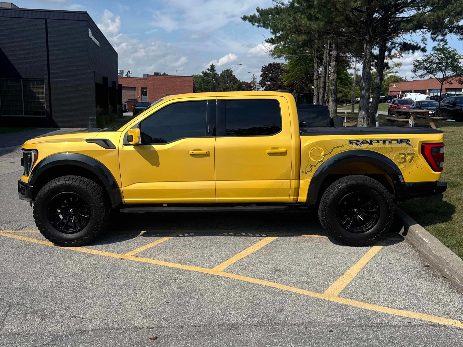 Ford F150 * Raptor * CARFAX * ОПЦИЯ ЗА ФИНАНСИРАНЕ, снимка 2 - Автомобили и джипове - 55827379