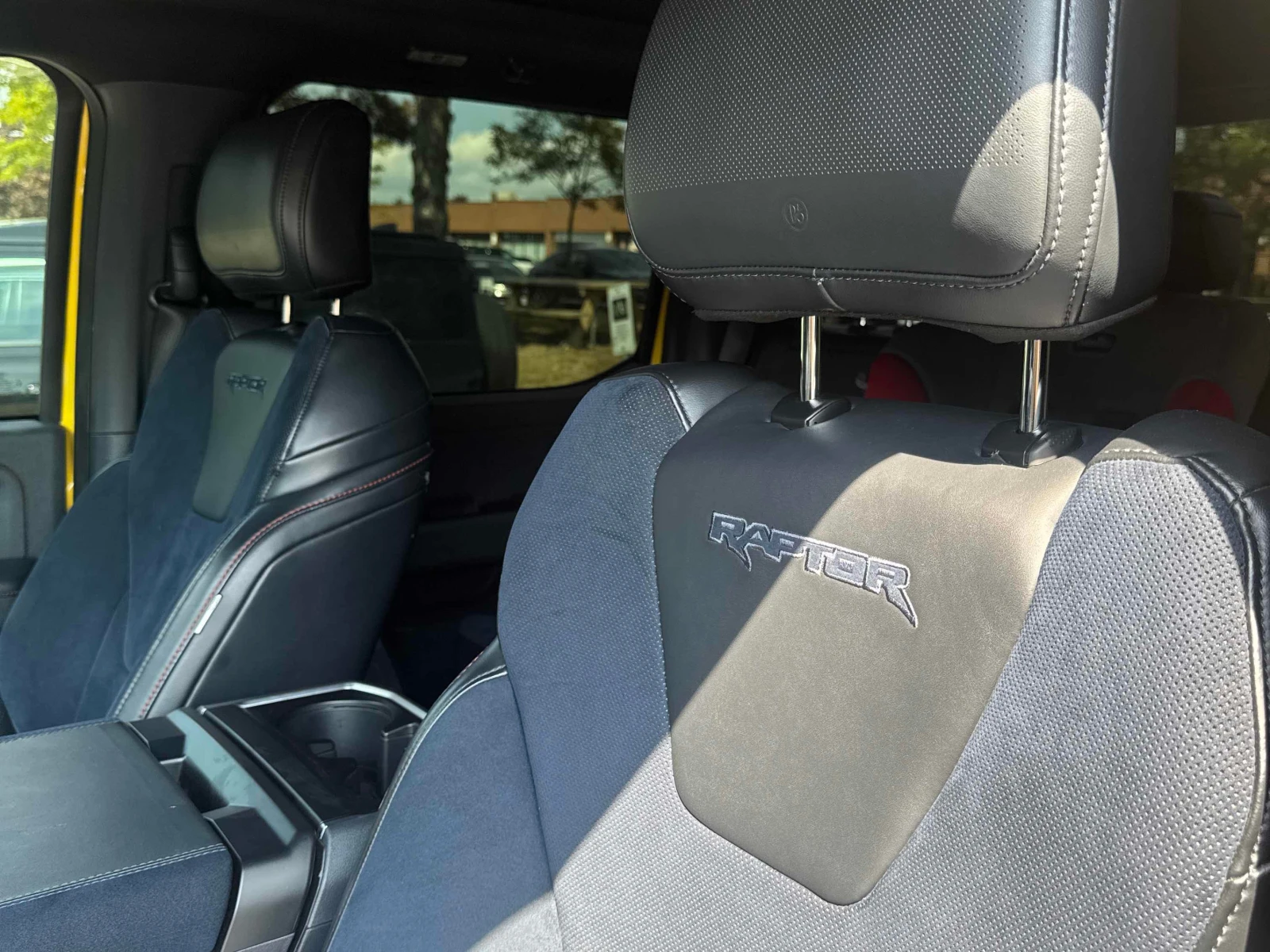 Ford F150 * Raptor * CARFAX * ОПЦИЯ ЗА ФИНАНСИРАНЕ, снимка 14 - Автомобили и джипове - 55827379