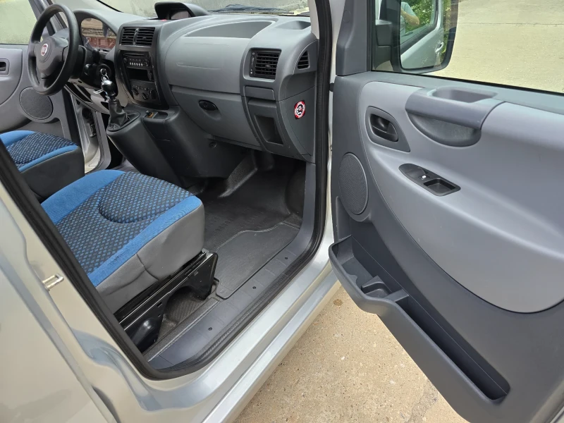 Peugeot Expert 2.0 HDI 208000 км ...!!!!!, снимка 10 - Бусове и автобуси - 50473357