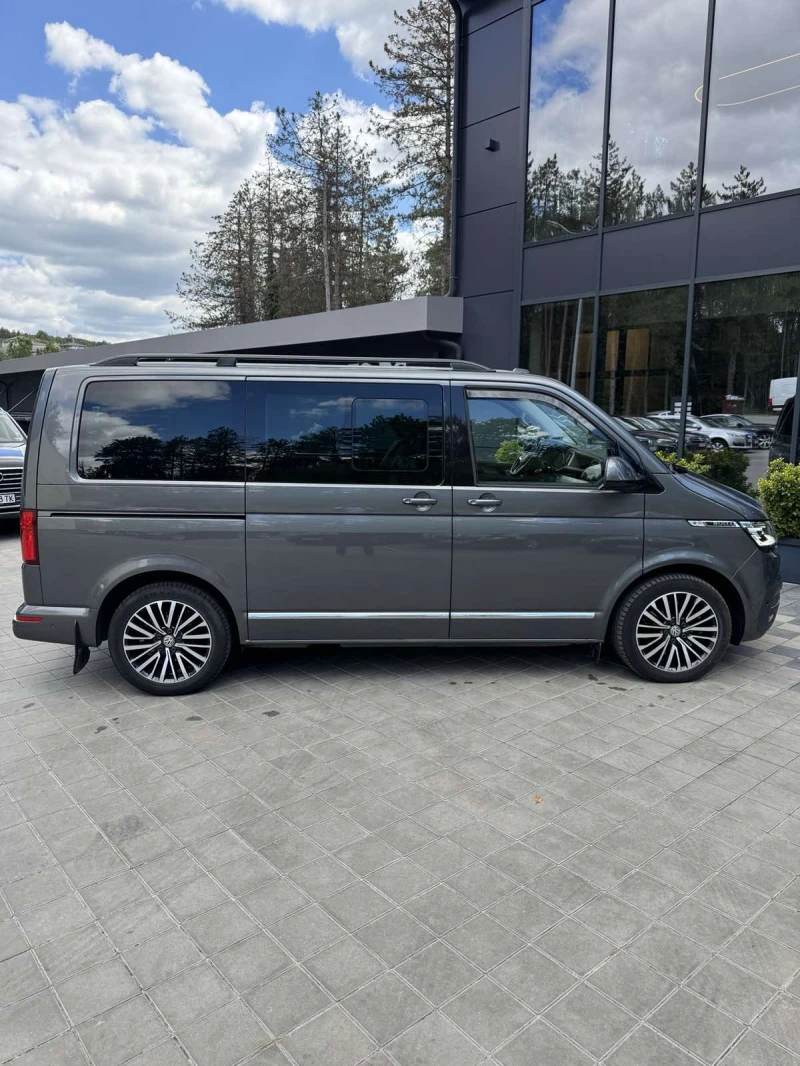 VW Multivan BULLI 4MOTION, снимка 8 - Бусове и автобуси - 51201214