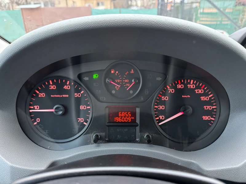 Citroen Jumpy 2.0HDi 128кс., снимка 14 - Бусове и автобуси - 53046478