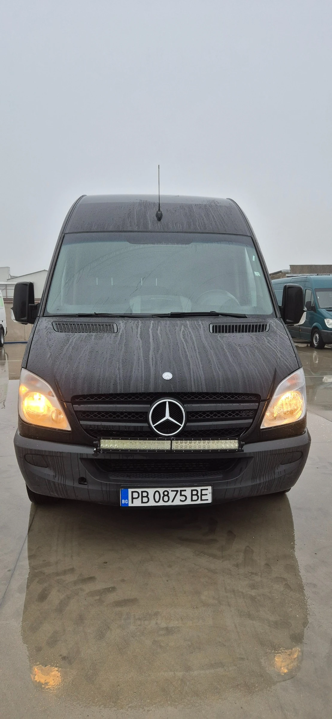 Mercedes-Benz Sprinter 318 3.0 V6 - изображение 3