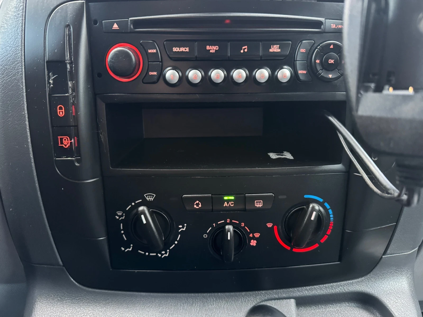 Citroen Jumpy 2.0HDi 128��. | Mobile.bg � ����������� 13