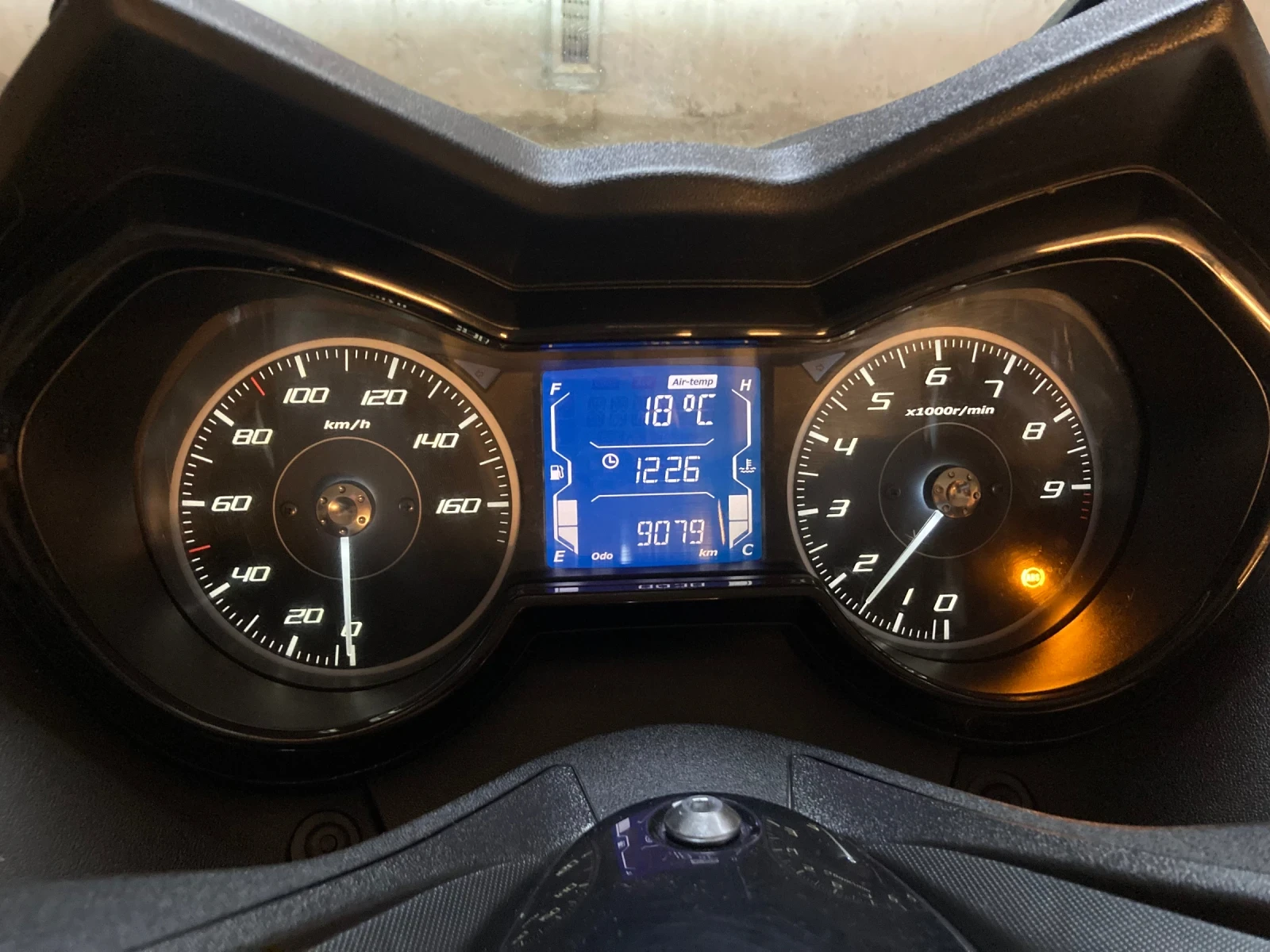 Yamaha X-max Yamaha X-max 300 abs - изображение 4