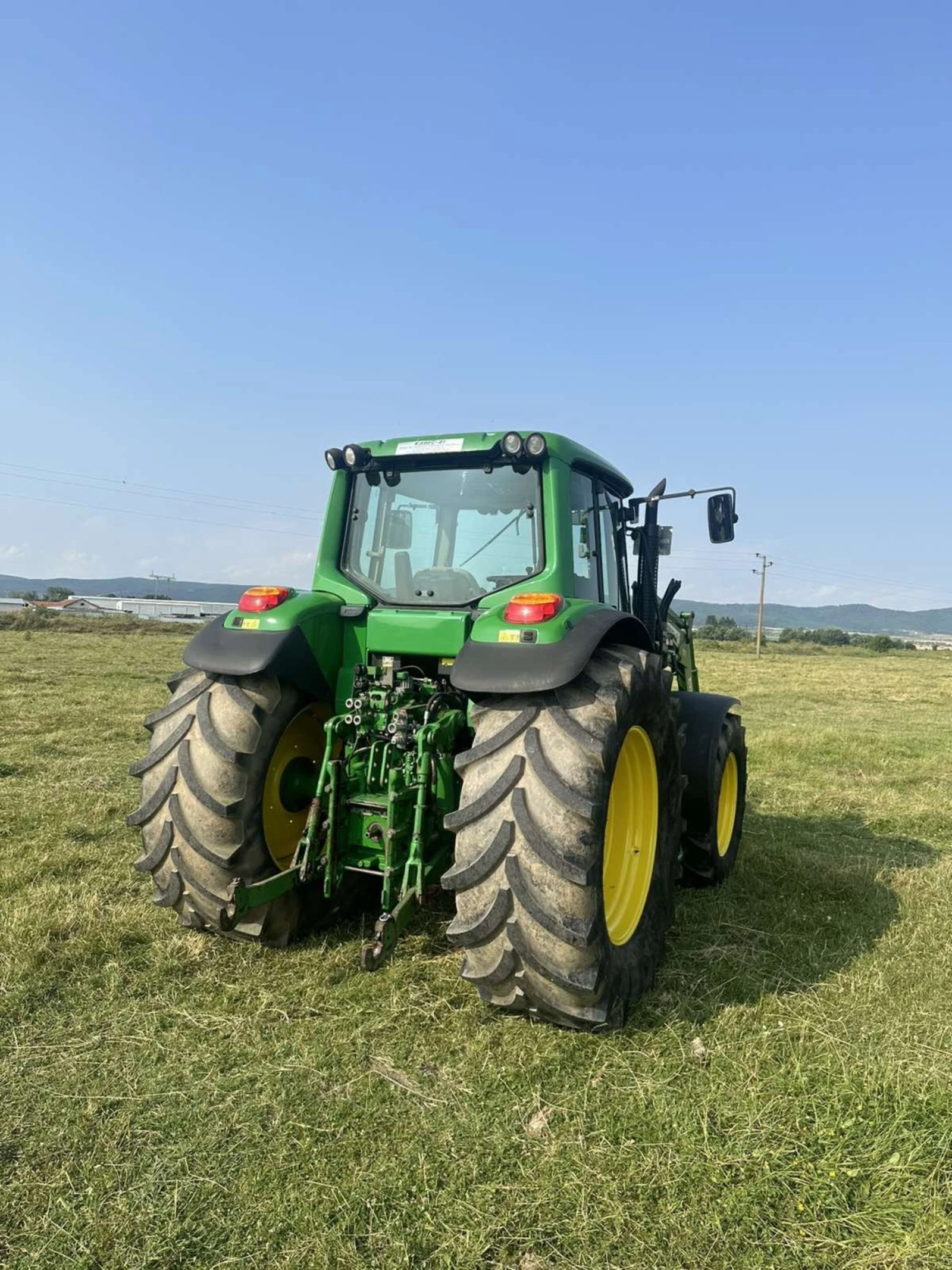 Трактор John Deere 6520 - изображение 9